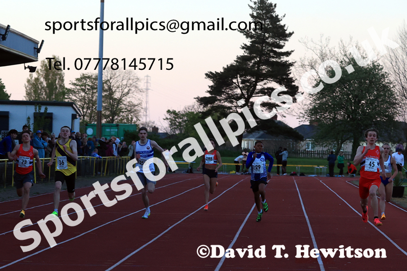 The 150 metres, 2026 NEGP 1, Monkton Stadium. Photo: David T. Hewitson/Sports for All Pics